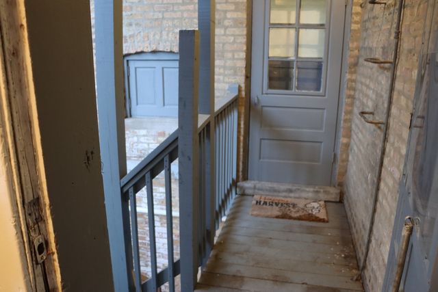 6505 N Bell Avenue, Chicago, IL 60645