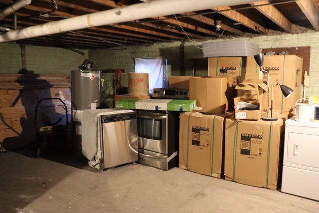 6505 N Bell Avenue, Chicago, IL 60645