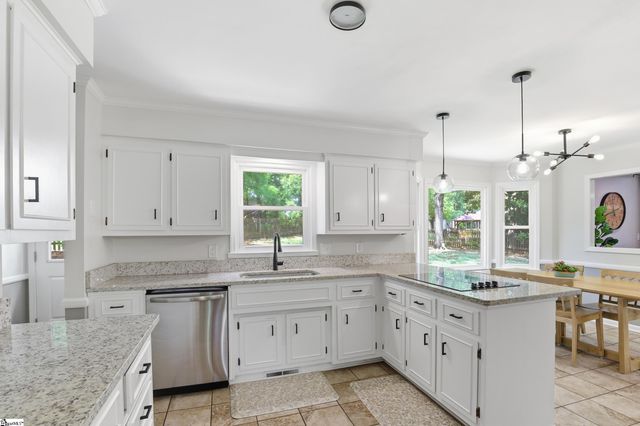 302 Pine Wood Drive, Greenville, SC 29607
