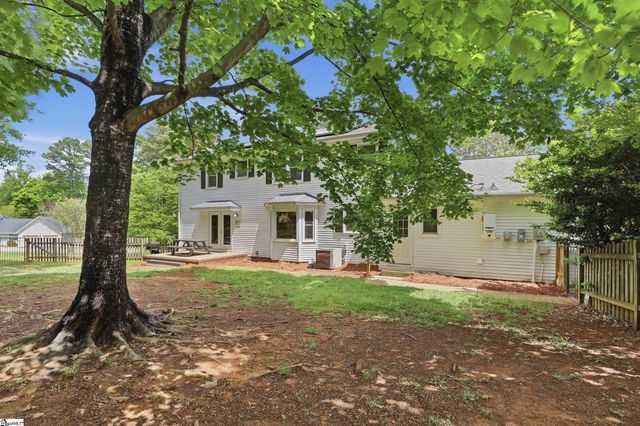 302 Pine Wood Drive, Greenville, SC 29607