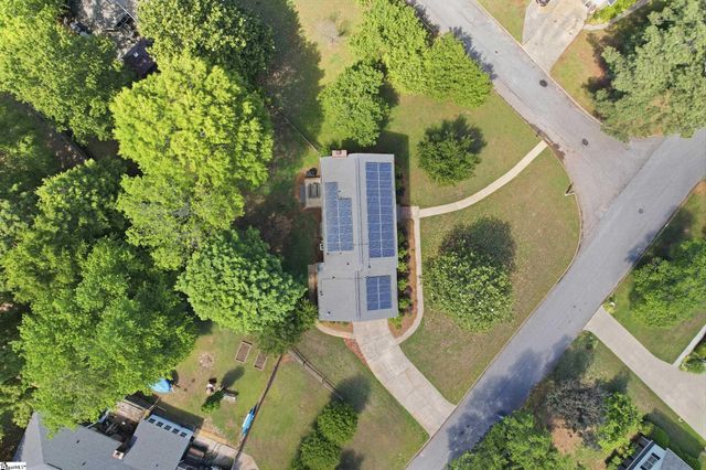 302 Pine Wood Drive, Greenville, SC 29607