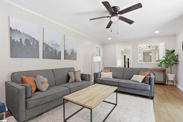 302 Pine Wood Drive, Greenville, SC 29607