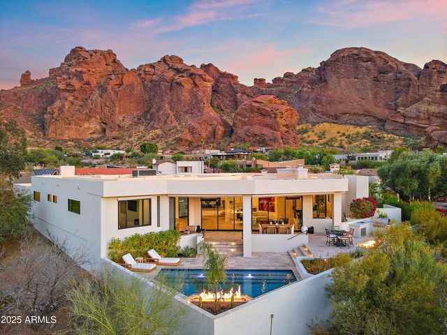 5724 N ECHO CANYON Drive, Phoenix, AZ 85018