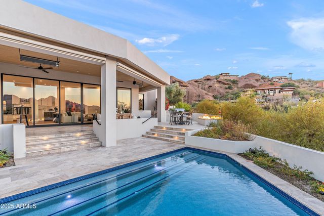 5724 N ECHO CANYON Drive, Phoenix, AZ 85018