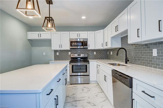 8320 Jolima AVE, Norfolk, VA 23518