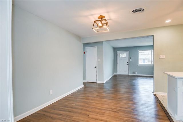 8320 Jolima AVE, Norfolk, VA 23518