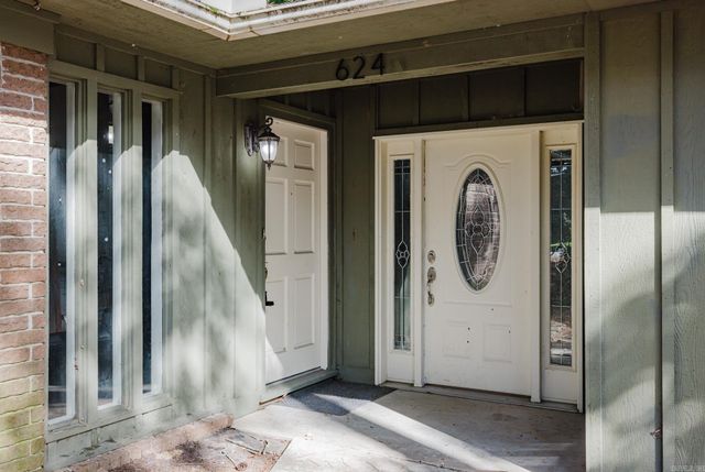 624 Woodland Drive, Benton, AR 72019