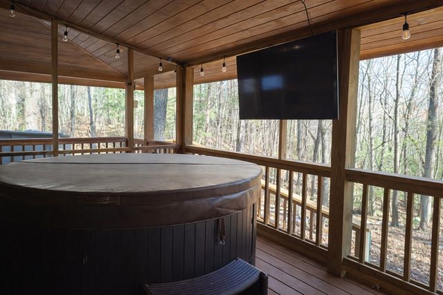 38 Sweetwater Trail, Epworth, GA 30541