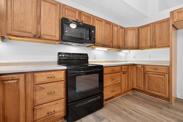 1104 Longpoint Road, Cross, SC 29436