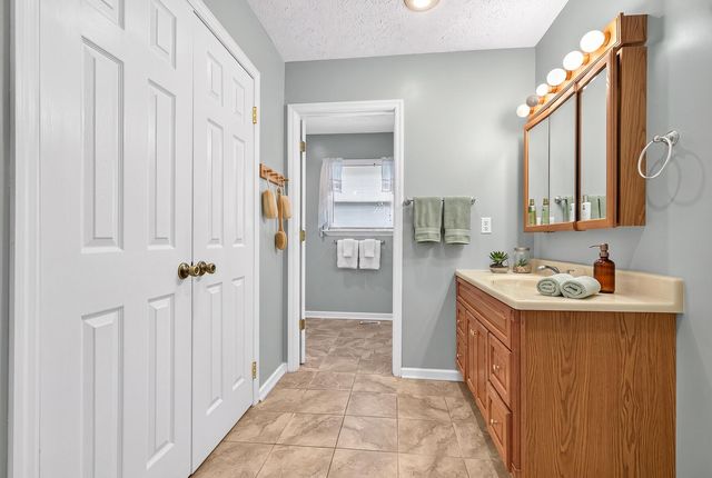 1104 Longpoint Road, Cross, SC 29436