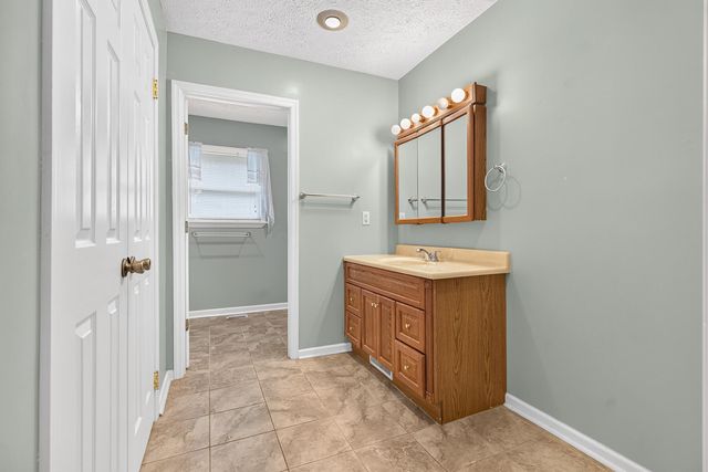 1104 Longpoint Road, Cross, SC 29436