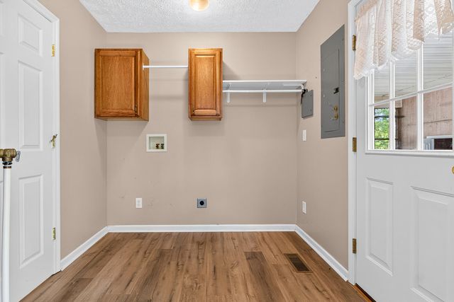 1104 Longpoint Road, Cross, SC 29436