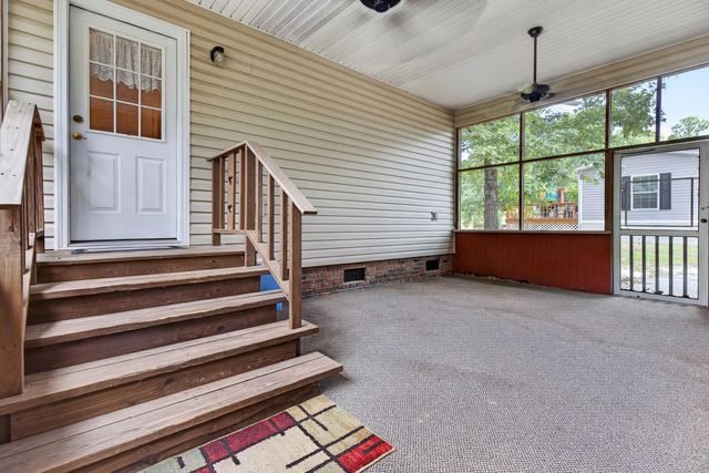 1104 Longpoint Road, Cross, SC 29436