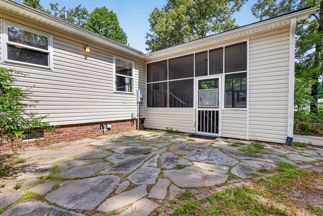 1104 Longpoint Road, Cross, SC 29436