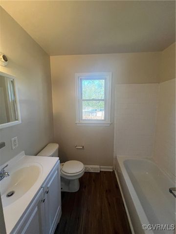 325 Hoke Ave, Hopewell, VA 23860