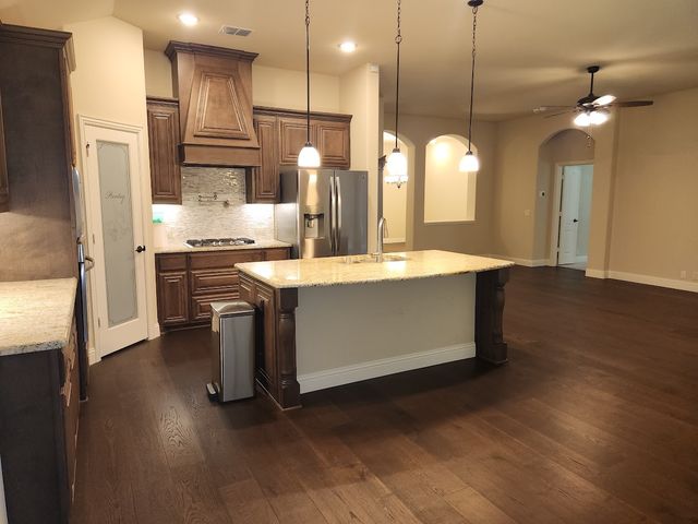 3109 Midnight Moon Drive, Mesquite, TX 75181