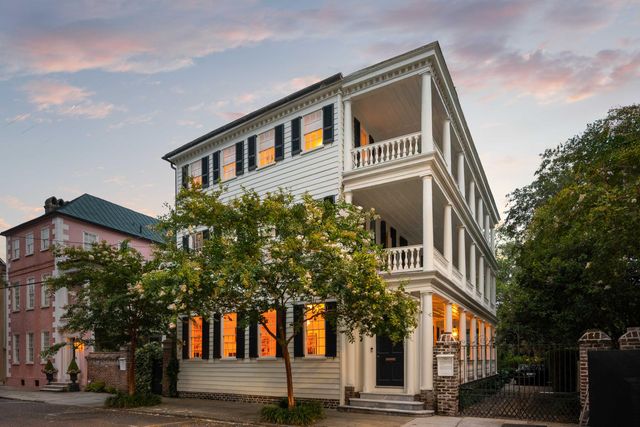 125 Tradd Street, Charleston, SC 29401