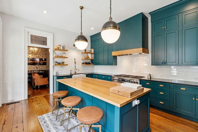 125 Tradd Street, Charleston, SC 29401