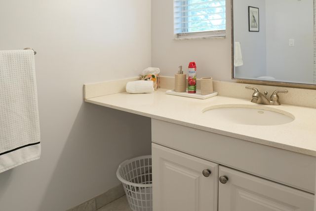 821 SW 13TH Court, Pompano Beach, FL 33060