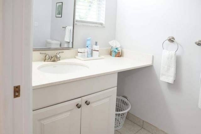 821 SW 13TH Court, Pompano Beach, FL 33060