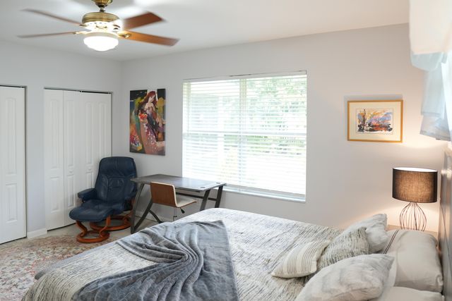 821 SW 13TH Court, Pompano Beach, FL 33060