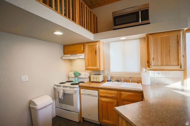 144 ASH ST, Hurricane, UT 84737