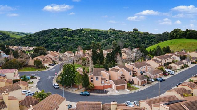 2743 Gamble Court, Hayward, CA 94542