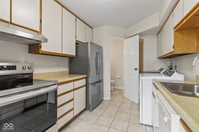 4804 London Drive, Indianapolis, IN 46254