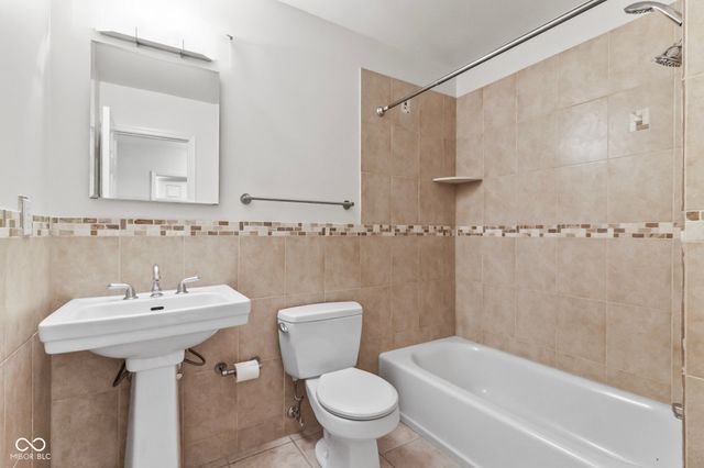 4804 London Drive, Indianapolis, IN 46254