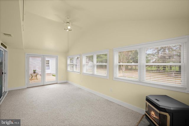 8151 HARVEST CT, Severn, MD 21144