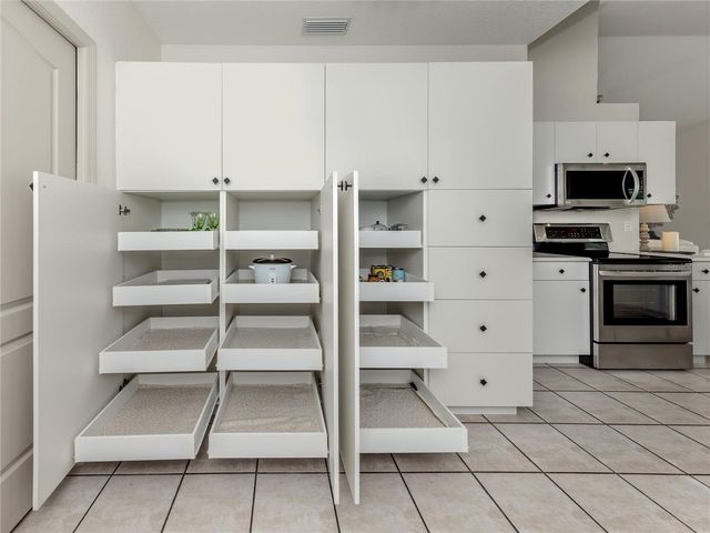 1311 BERKSHIRE COURT, Venice, FL 34292