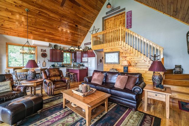 78 Hawk Nest Place, Murphy, NC 28906