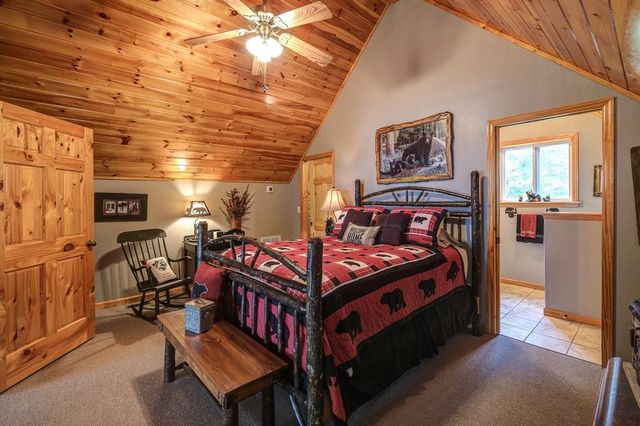 78 Hawk Nest Place, Murphy, NC 28906