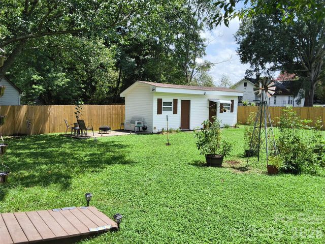 1200 Woodlawn Street, Kannapolis, NC 28083