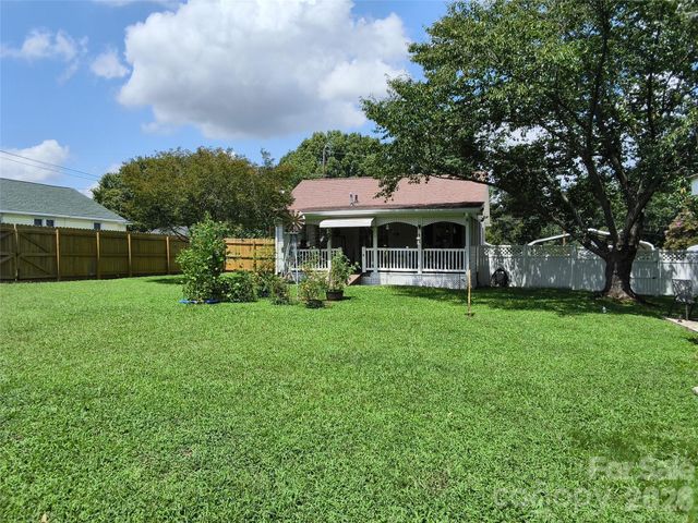 1200 Woodlawn Street, Kannapolis, NC 28083