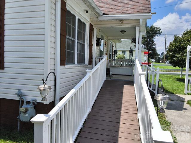 1200 Woodlawn Street, Kannapolis, NC 28083