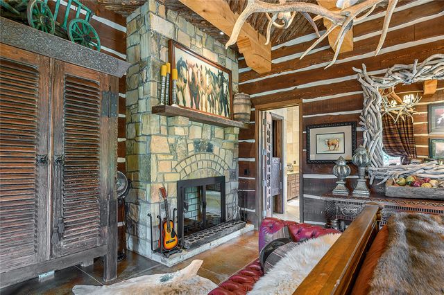 1450 County Road 36330, Sumner, TX 75486