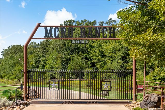 1450 County Road 36330, Sumner, TX 75486