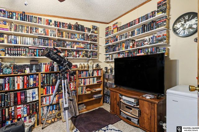 12803 Aurora Plaza, Omaha, NE 68164