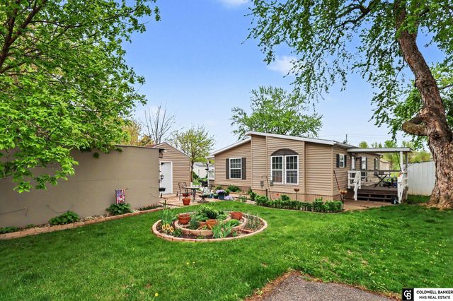 12803 Aurora Plaza, Omaha, NE 68164