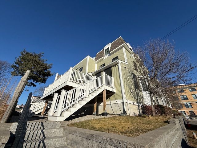 62 Harvard Ave 62, Boston, MA 02136