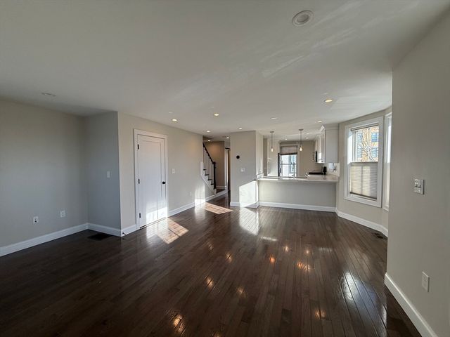 62 Harvard Ave 62, Boston, MA 02136