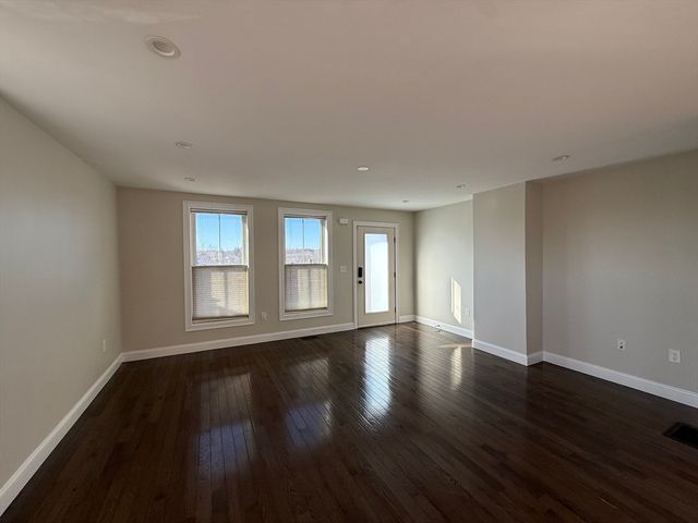 62 Harvard Ave 62, Boston, MA 02136