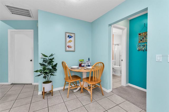 285 MARK TWAIN LANE, Rotonda West, FL 33947