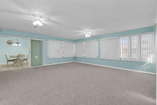 285 MARK TWAIN LANE, Rotonda West, FL 33947