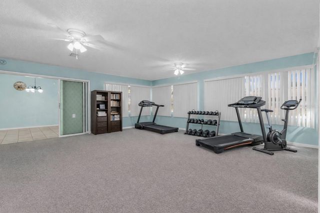 285 MARK TWAIN LANE, Rotonda West, FL 33947