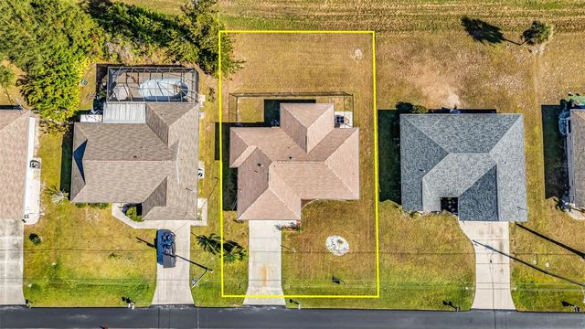 285 MARK TWAIN LANE, Rotonda West, FL 33947