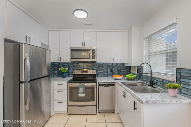 1029 Park Drive 28, Indian Harbour Beach, FL 32937