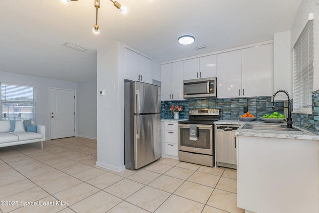 1029 Park Drive 28, Indian Harbour Beach, FL 32937