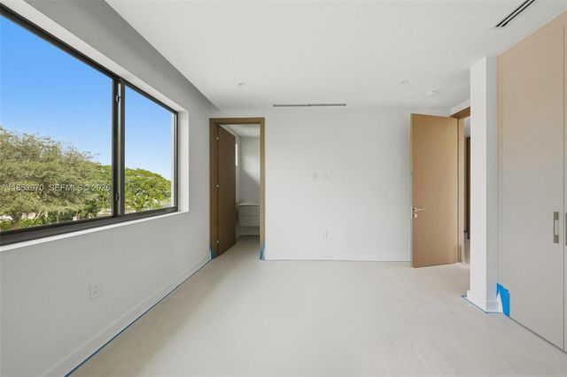 7400 SW 127th St, Pinecrest, FL 33156